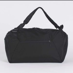 Lululemon Para Duffel
